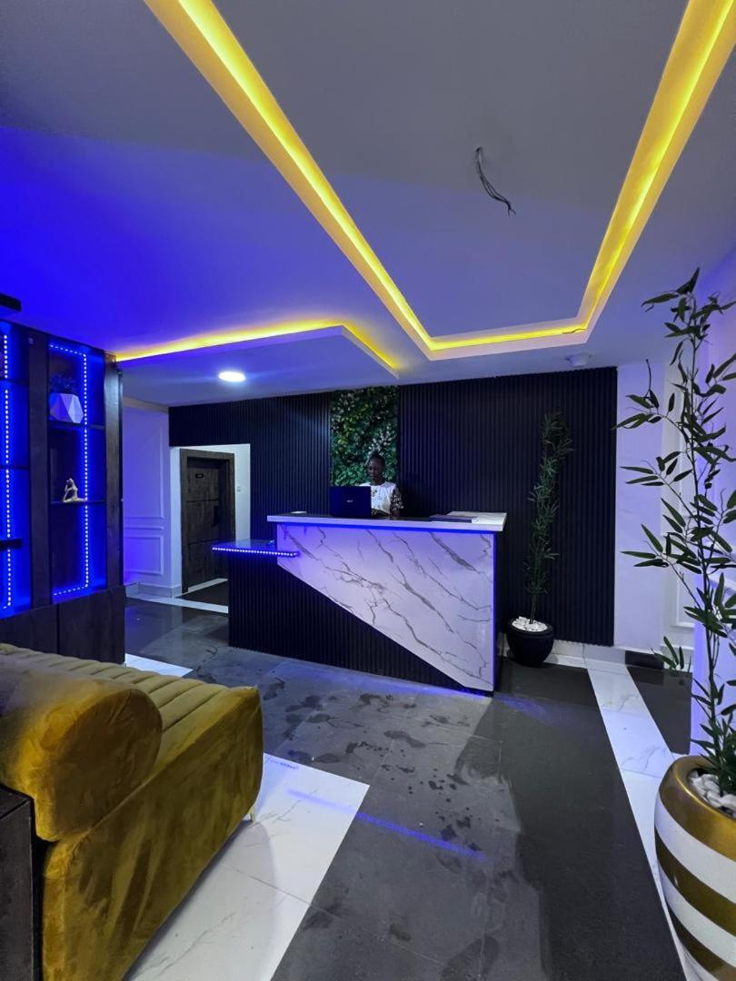 איקג'ה Villa Palazzo Hotel 2 מראה חיצוני תמונה