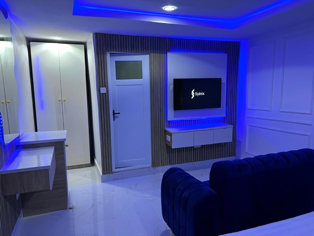 איקג'ה Villa Palazzo Hotel 2 מראה חיצוני תמונה