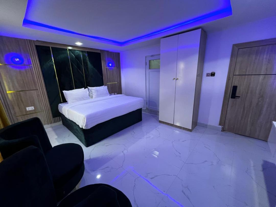 איקג'ה Villa Palazzo Hotel 2 מראה חיצוני תמונה