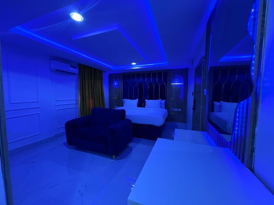 איקג'ה Villa Palazzo Hotel 2 מראה חיצוני תמונה