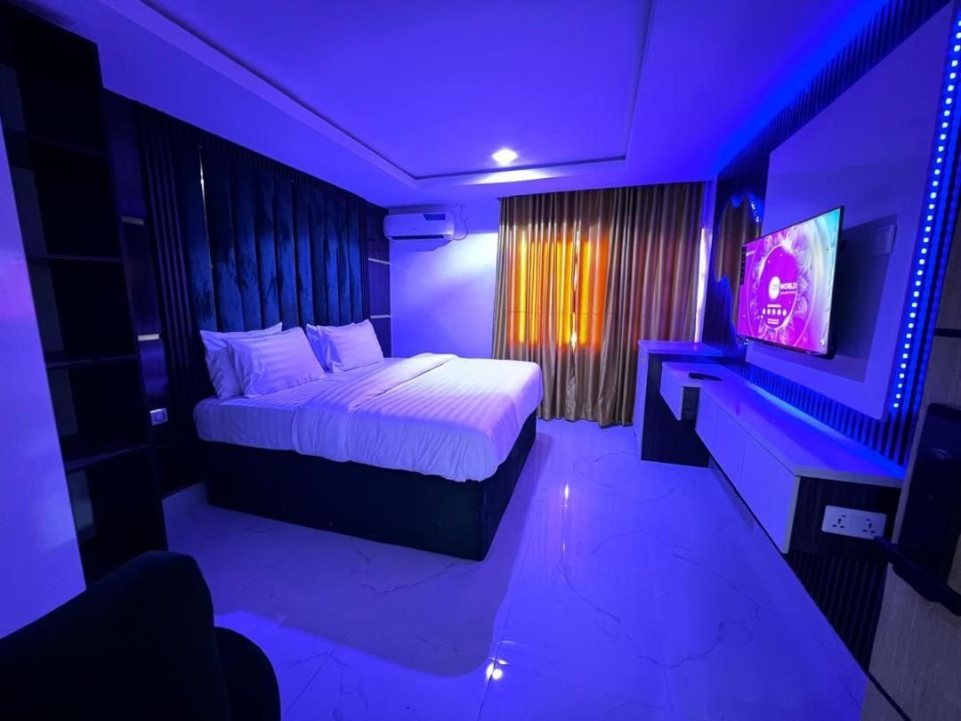 איקג'ה Villa Palazzo Hotel 2 מראה חיצוני תמונה