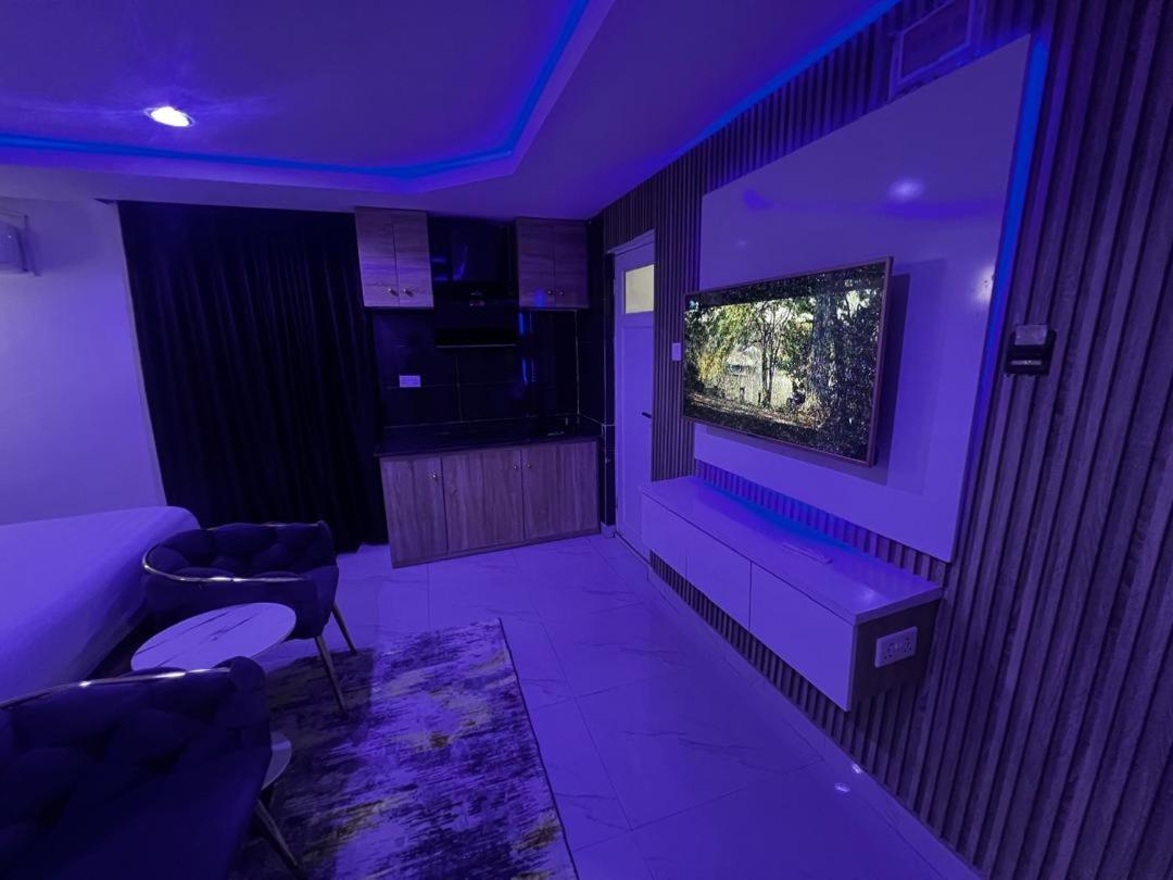 איקג'ה Villa Palazzo Hotel 2 מראה חיצוני תמונה